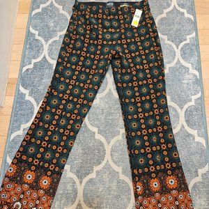 Maeve by Anthropologie - The Margot print/flared knit pant - NEW with Tags - XS